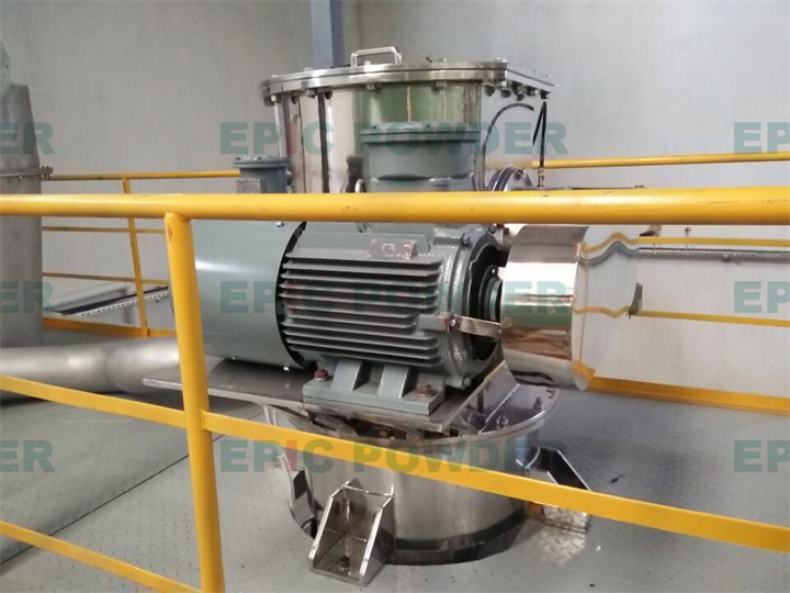 大型對(duì)噴式氣流粉碎機(jī)